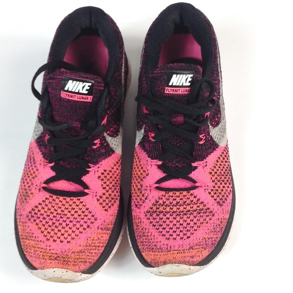 nike flyknit lunar pink